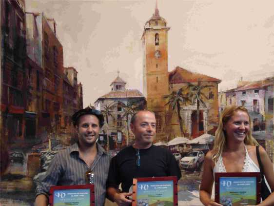 1º premio Carlos Sosa (en el centro), 2º Magdalena Kepka, 3º Abrahan Pinto 