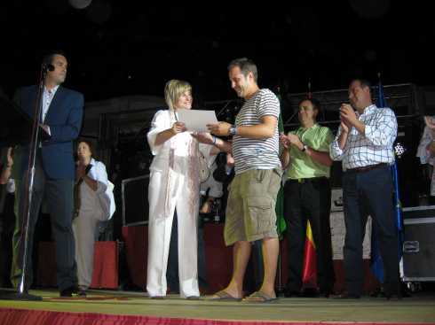 Entrega del 1º Premio a Abrahan Pinto Mendoza