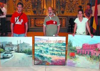 Premios de izda. a drcha.: 2º premio Jesús Úcar Muruzábal, 1º premio Manuel Guillén Villegas y 3º Maite Remírez Elcano