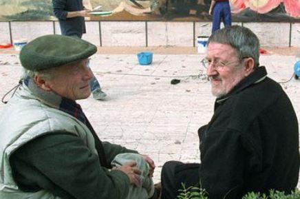 Antonio López  y Juan Genovés en un taller de pintura al aire libre 