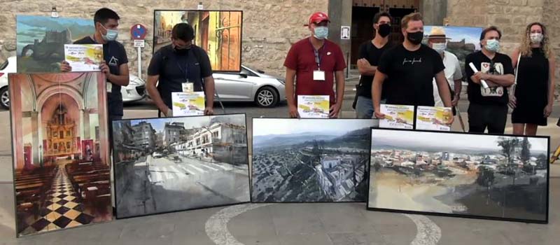 Los premios de izquierda a derecha: cuarto, tercero, segundo y primer premio