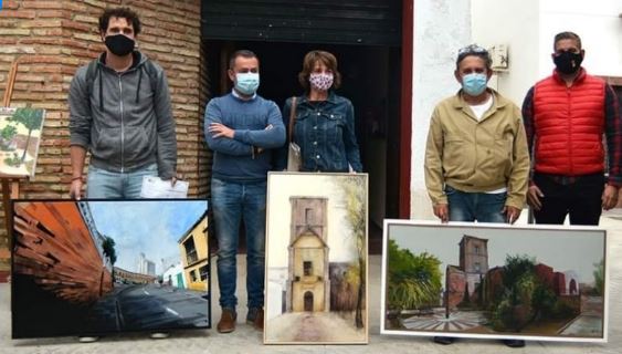 Los tres premiados: En el centro 1º premio Cristina Díaz García  A su derecha: 2º premio Alfonso Buendía Martos. A su izquierda:  3º premio Fernando Wilson Ruiz