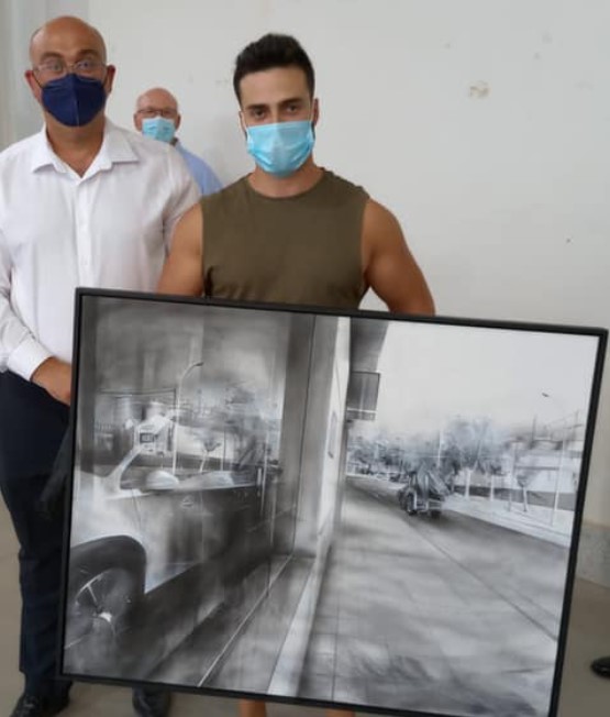 Pulsa para ampliar Entrega del segundo premio de 1.000 euros a Richard García
