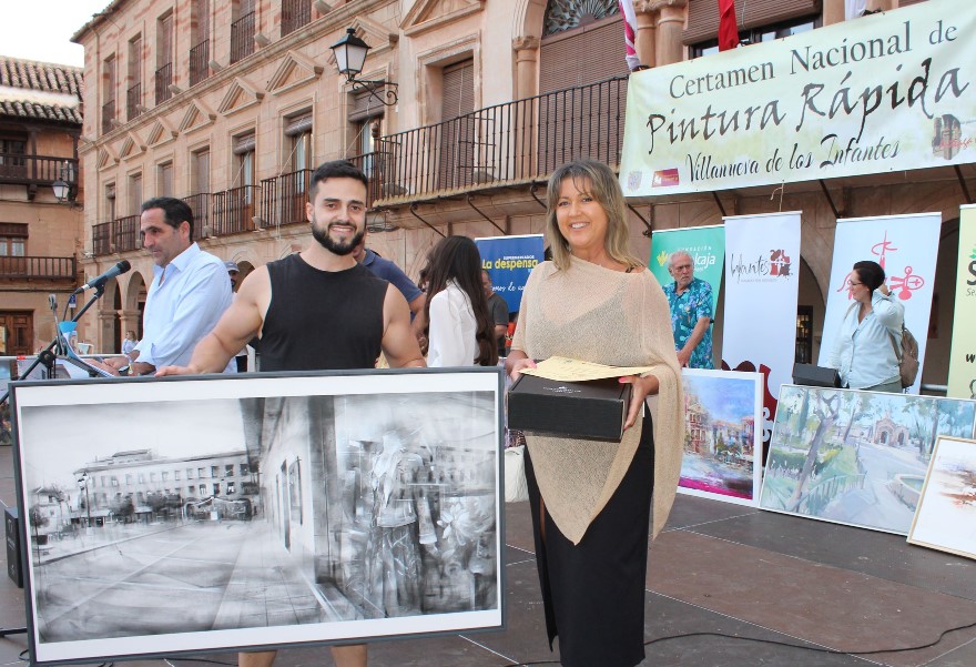 Pulsa para ampliar Entrega del 2º premio a Richard García Rodríguez