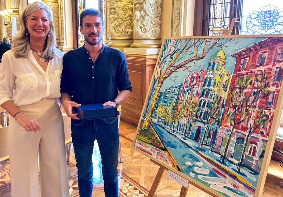 Carlos Casado Godoy recibe el 1º Premio de Pintura Rápida San Pedro Regalado 