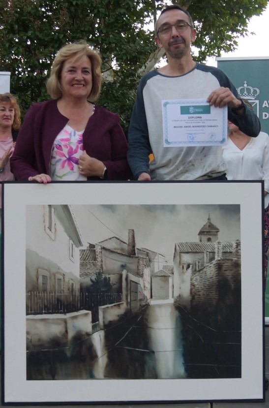 Entrega del 1º premio de 855 euros a Miguel Ángel Rodríguez Carrasco (Alovera)