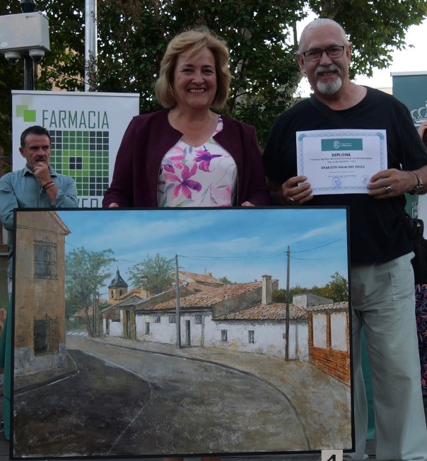 Pulsa para ampliar Entrega del 2º premio de 555 euros a Evaristo Palacios Yuste (Fuenlabrada, Madrid)