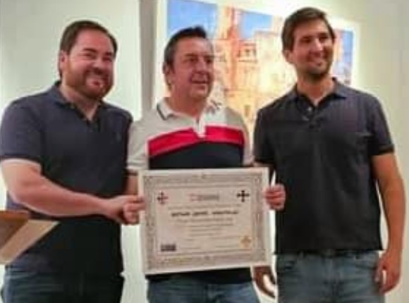 Pulsa para ampliar Los concejales Pablo Camacho y Manuel José Palacios entregan el 1º premio local