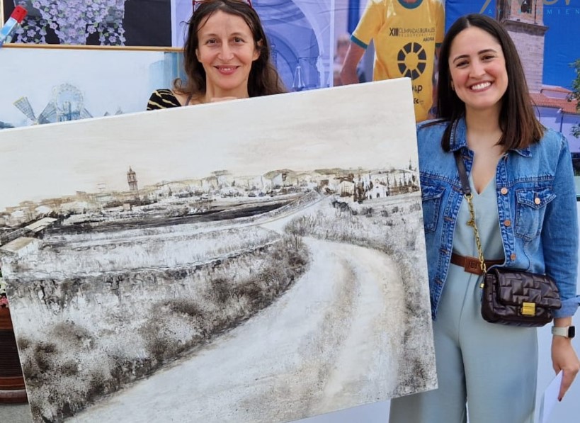 Pulsa para ampliar Entrega del 2º premio de 400 € a María José Muñoz Arias