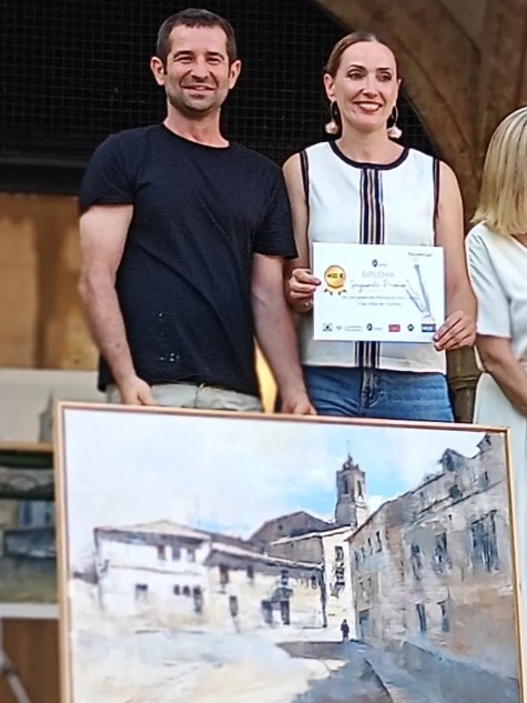 Pulsa para ampliar Entrega del 2º premio a Óscar Hernán