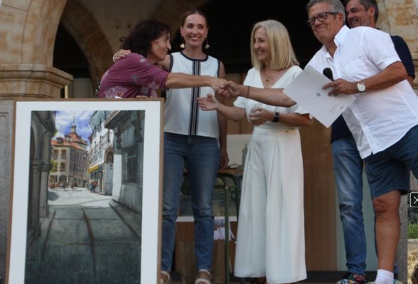 Pulsa para ampliar Entrega del tercer premio a Marisol de Marcos