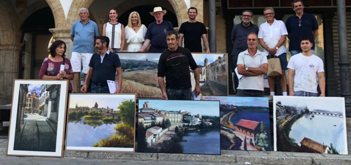 Pulsa para ampliar La Corporación con todos los premiados en el VII CERTAMEN DE PINTURA AL AIRE LIBRE DE ALBA DE TORMES