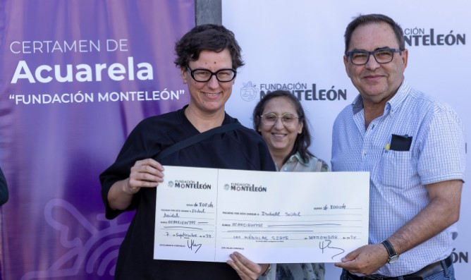 Entrega del 2º premio a Isabel Seidell 