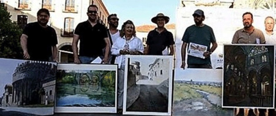 Primeros premios. En el centro Anunciación Guil, anterior presidenta del Hogar de Ávila en Madrid